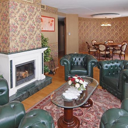 President Hotel Bratislava Buitenkant foto