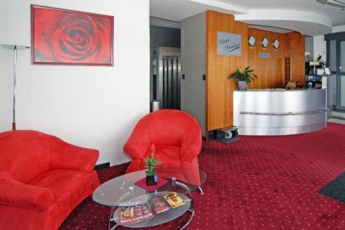 President Hotel Bratislava Buitenkant foto