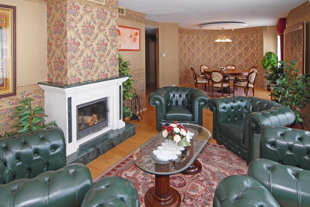 President Hotel Bratislava Buitenkant foto